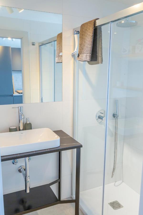Radazul Marina Seafront 5 Apartment Екстериор снимка